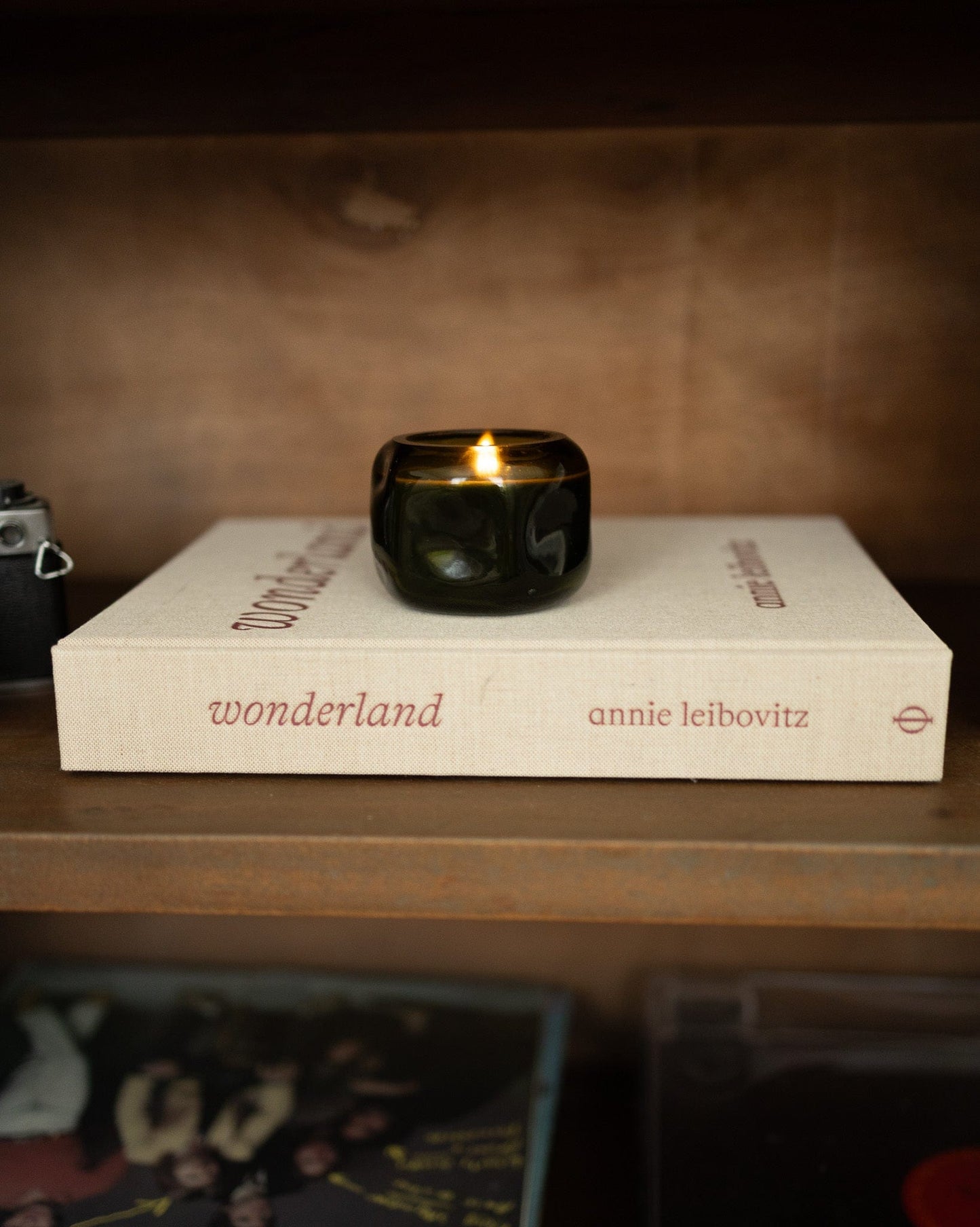 Basalt 5 oz Candle - Wild Fig & Cedar