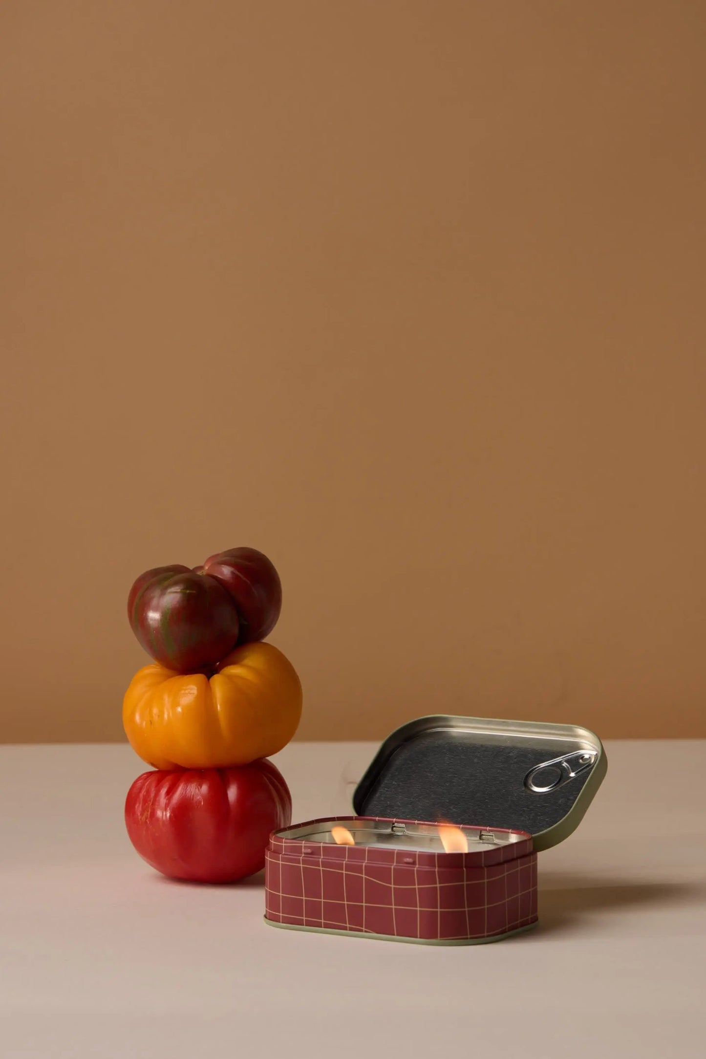 Heirloom Tomato - 4.5 oz Tin Candle Paddywax