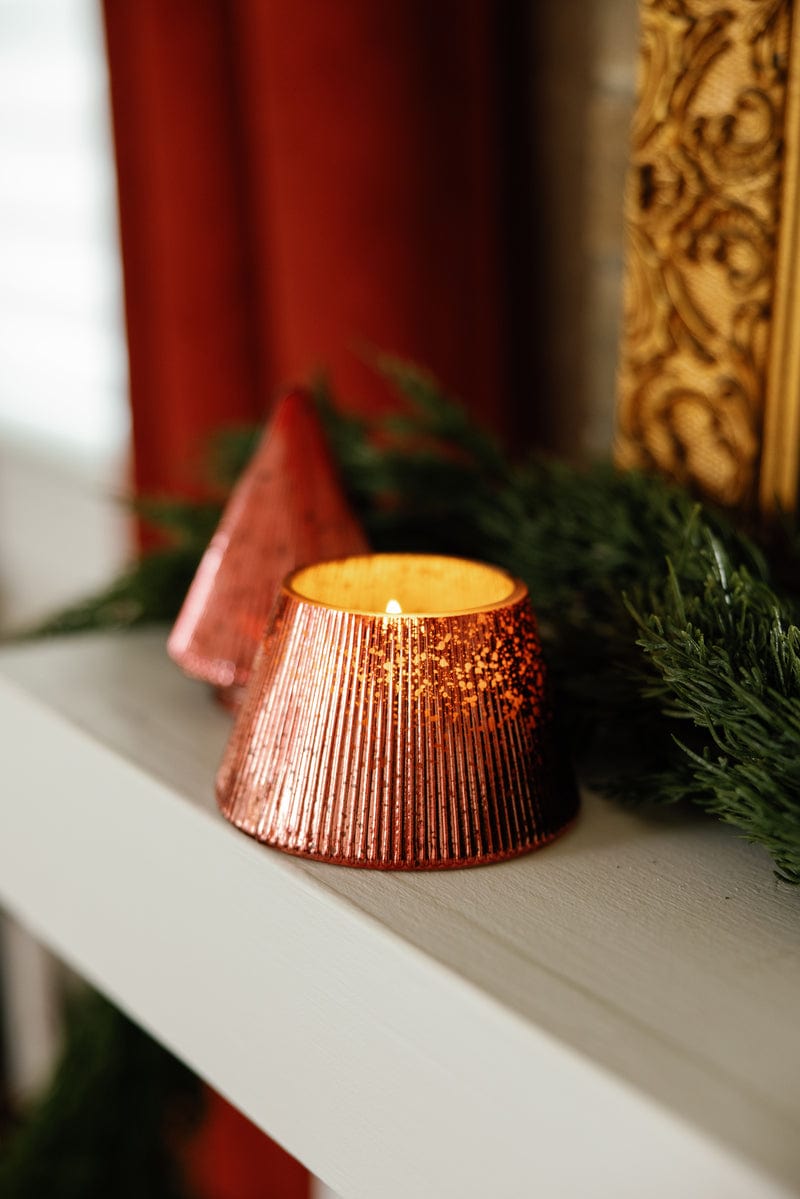 Winter Berry Tree - 7 oz Candle