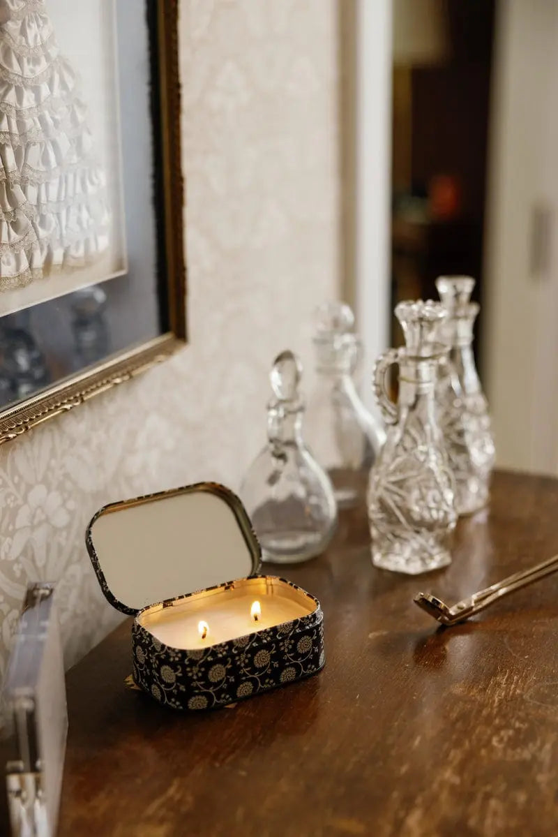 Black Fig & Olive - 4.5 oz Tin Candle Paddywax