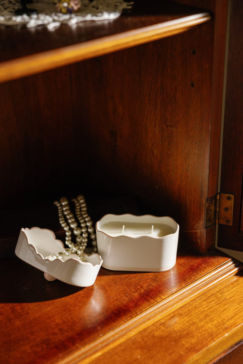 Chérie 5.5 oz Ceramic Candle - Yuzu Woods