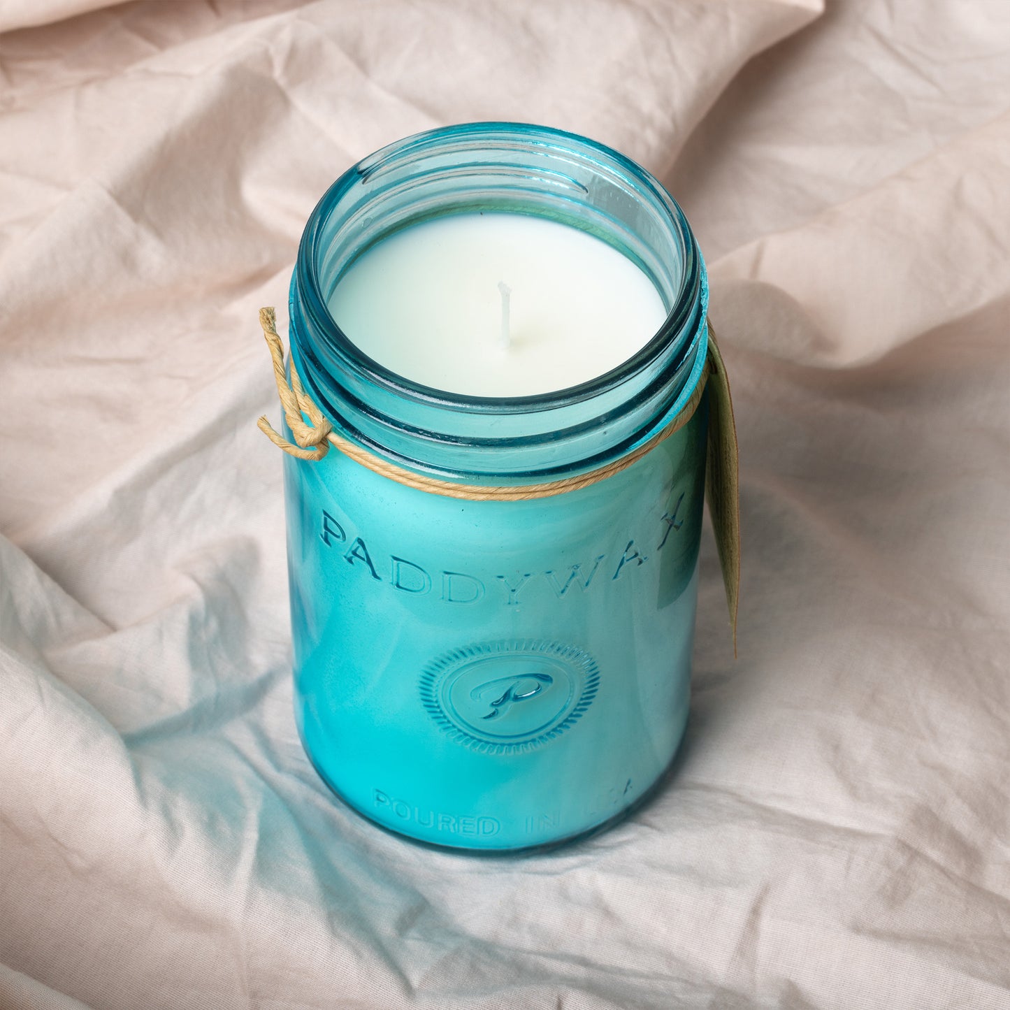 Relish 9.5 oz Candle - Ocean Tide + Sea Salt