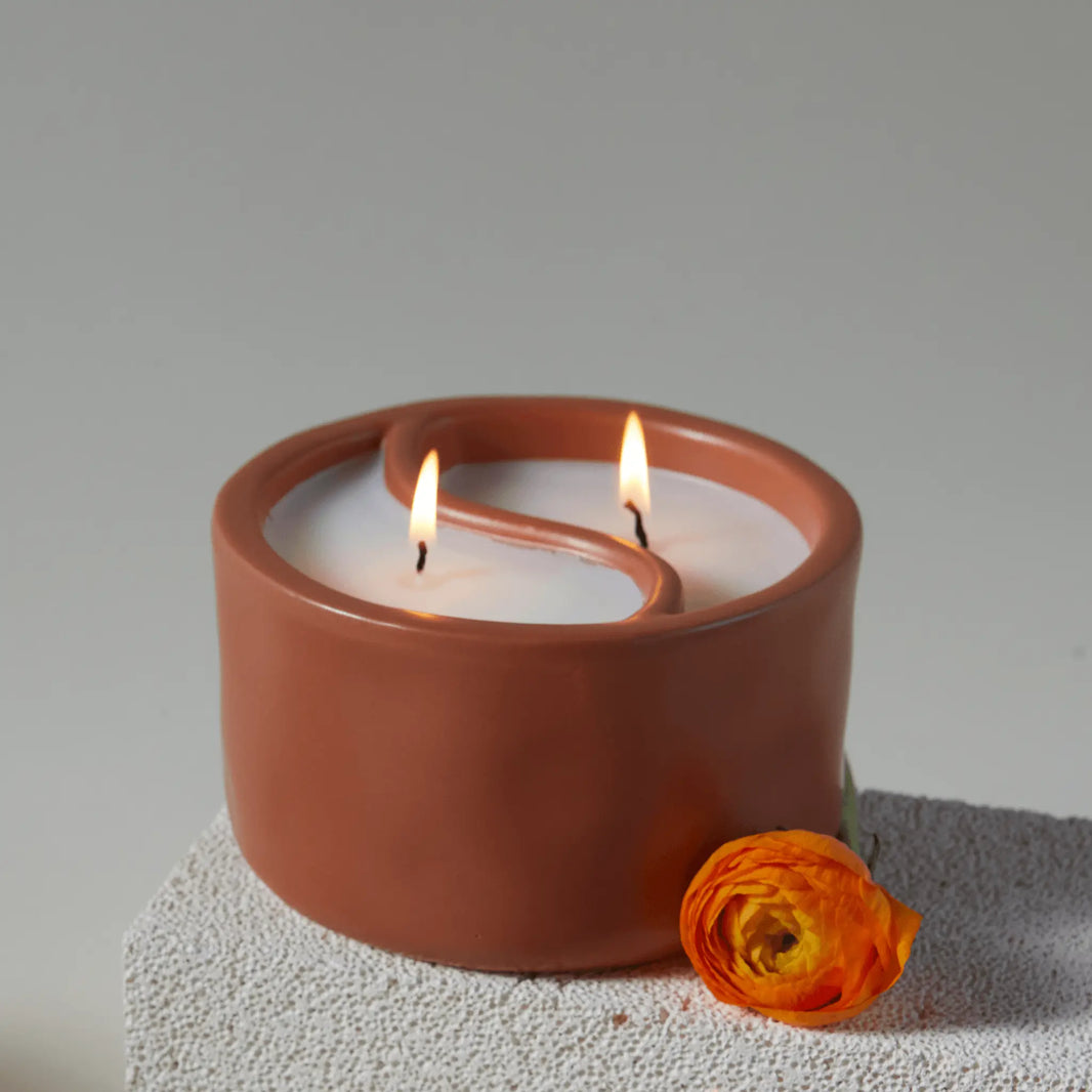 Paddywax Yin-Yang 11 oz. Candle - Black Salt + Teakwood